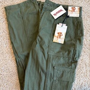Women’s Green Cargo Pants